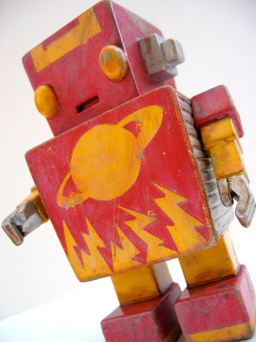 Ryan Crippen - Retro Robot